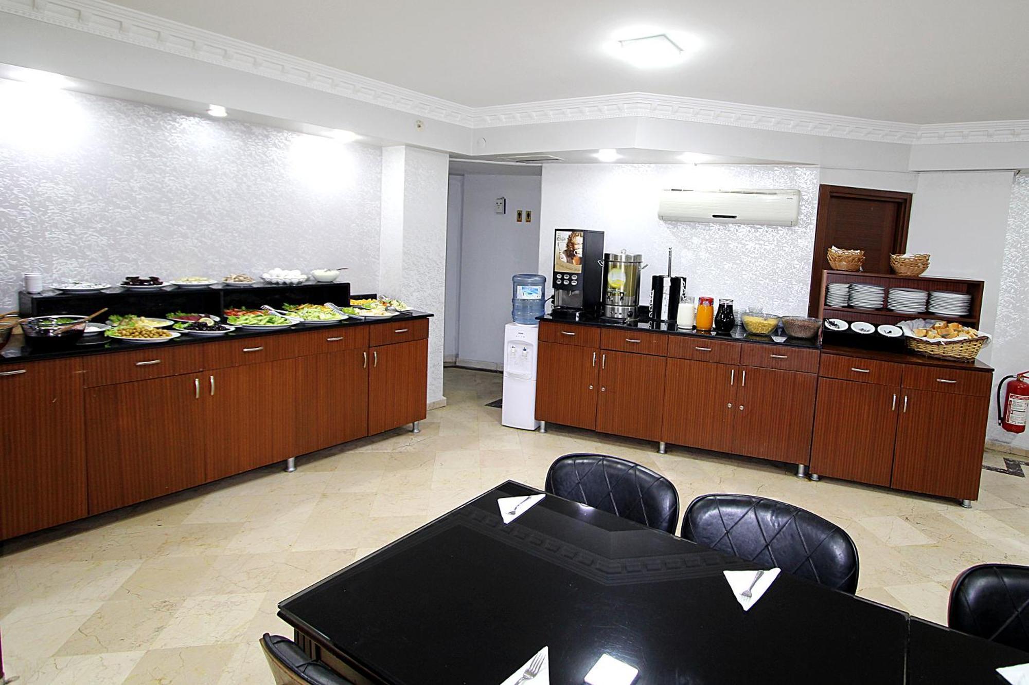 Lyon Hotel Istanbul Ngoại thất bức ảnh
