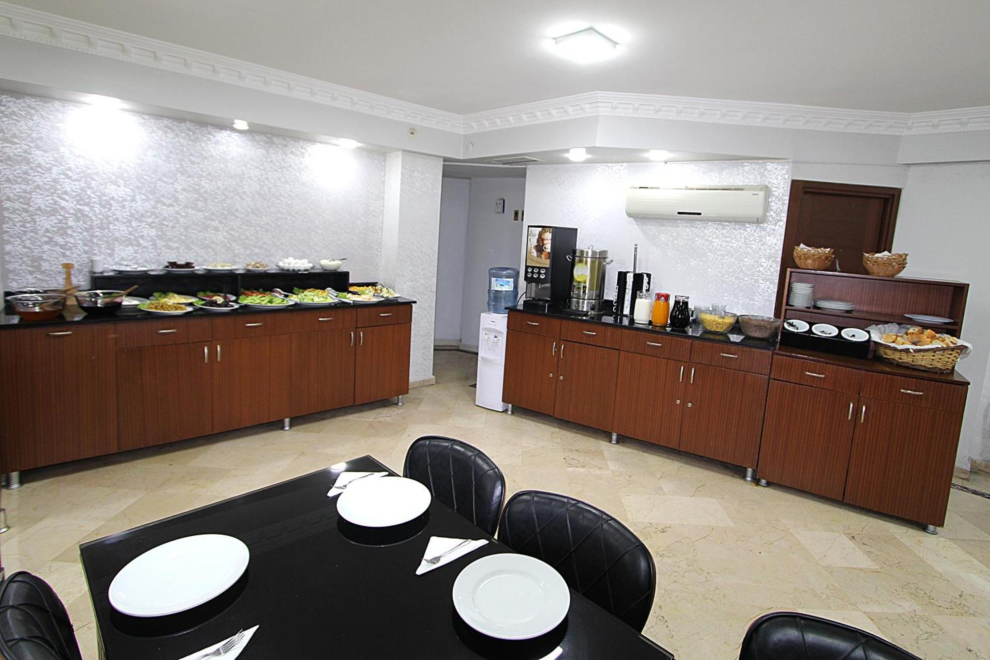 Lyon Hotel Istanbul Ngoại thất bức ảnh